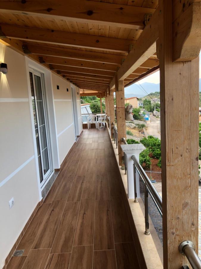 Amazing Familiar Apartments And Rooms Sarandë 외부 사진