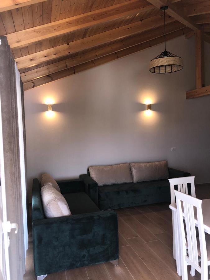 Amazing Familiar Apartments And Rooms Sarandë 외부 사진