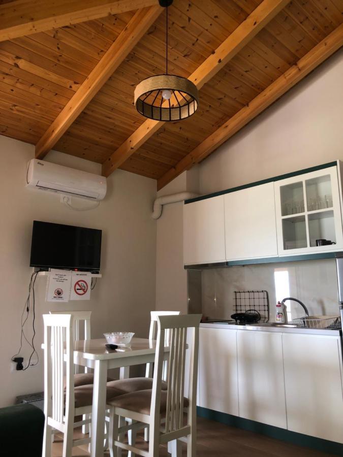 Amazing Familiar Apartments And Rooms Sarandë 외부 사진