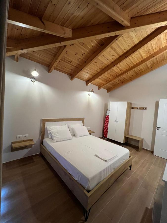 Amazing Familiar Apartments And Rooms Sarandë 외부 사진