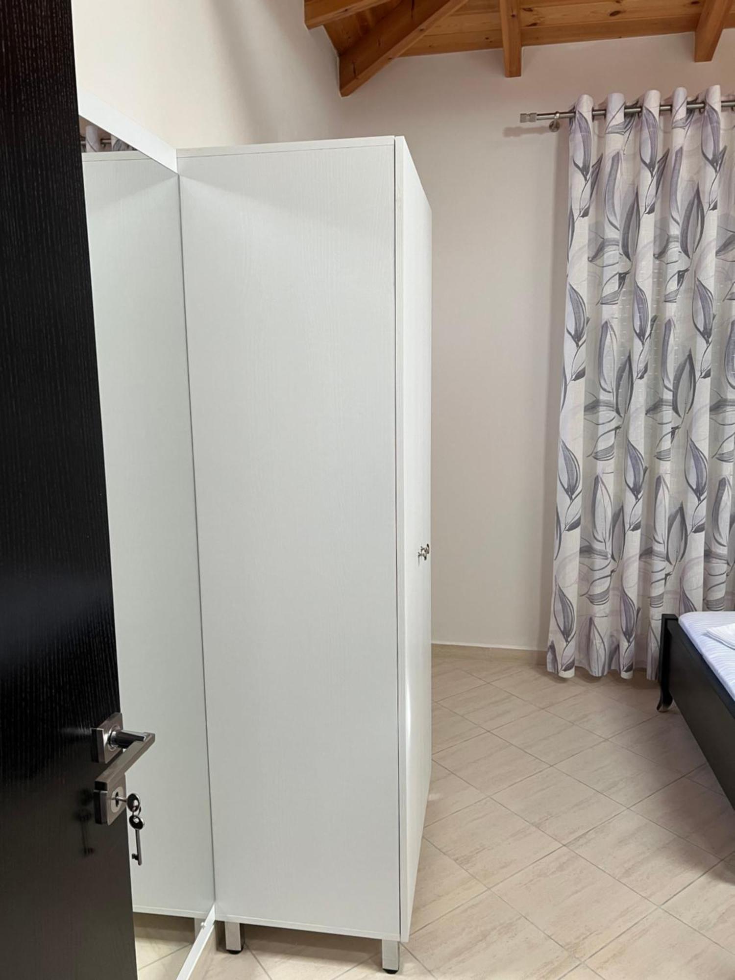 Amazing Familiar Apartments And Rooms Sarandë 외부 사진