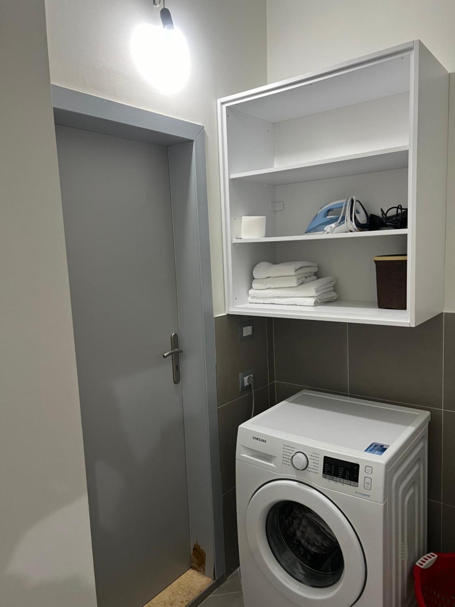 Amazing Familiar Apartments And Rooms Sarandë 외부 사진