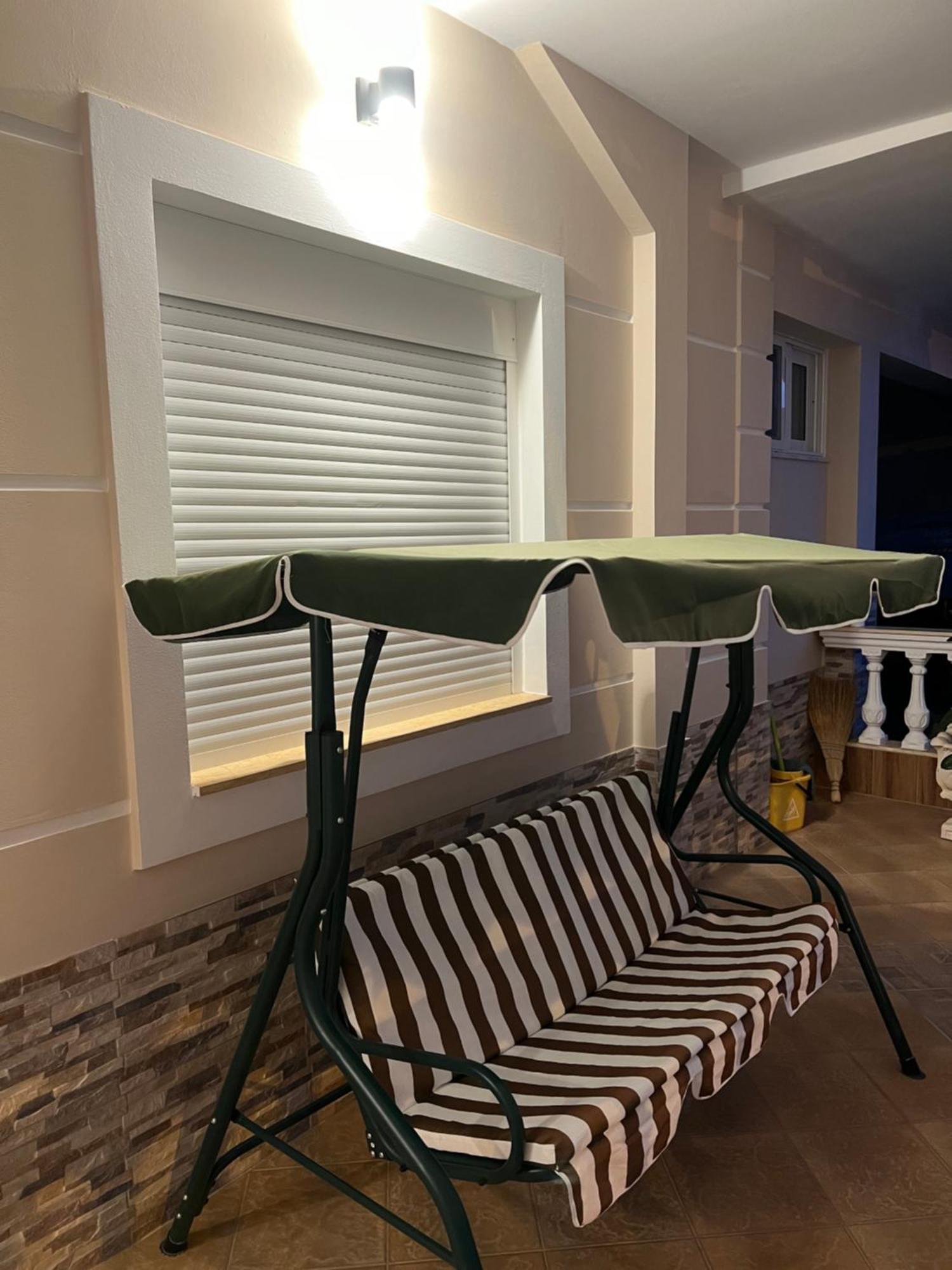 Amazing Familiar Apartments And Rooms Sarandë 외부 사진