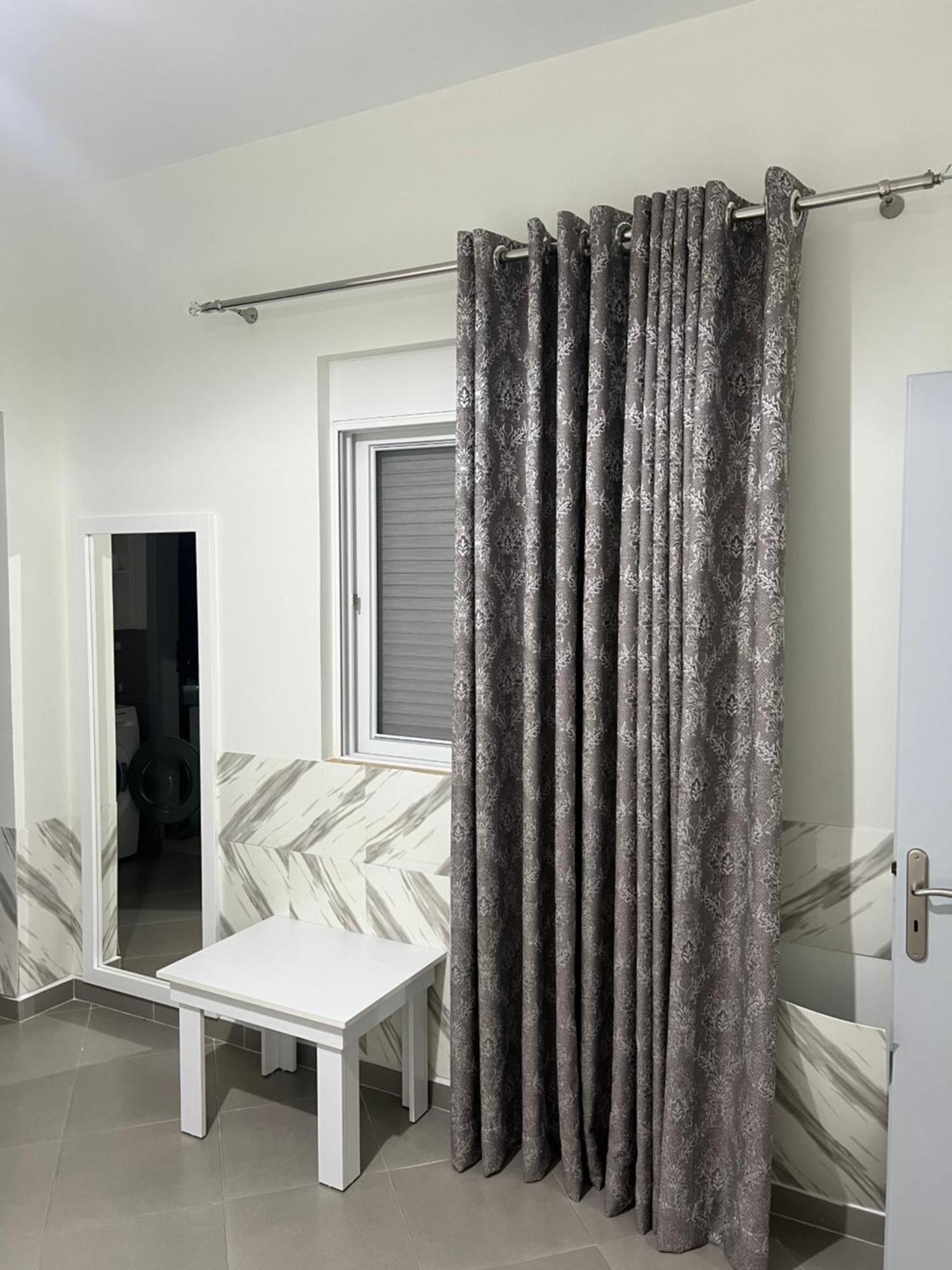Amazing Familiar Apartments And Rooms Sarandë 외부 사진